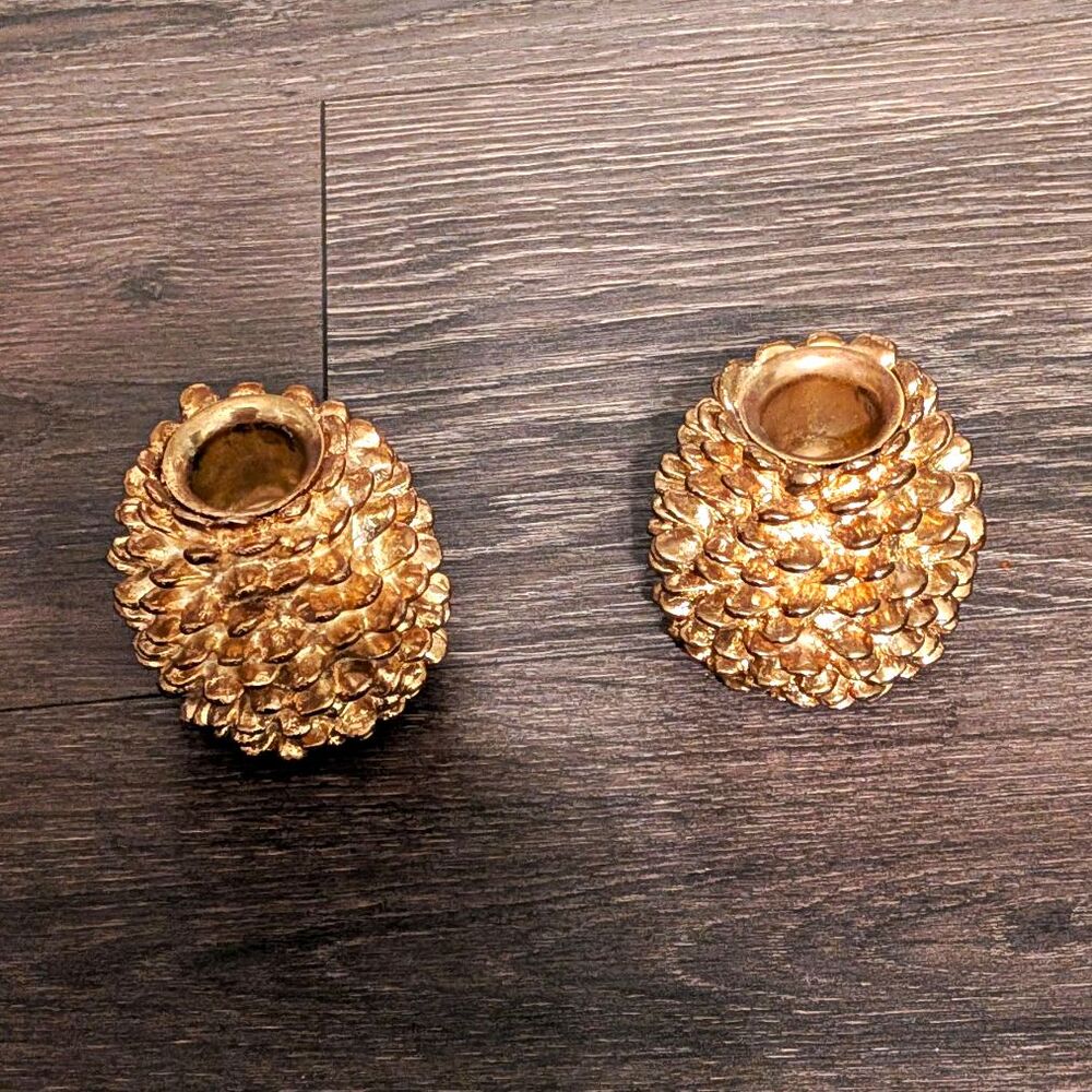 Set of 2 Gold Metal Floral Textured Taper/Dinner Candle Holders, Freestanding
